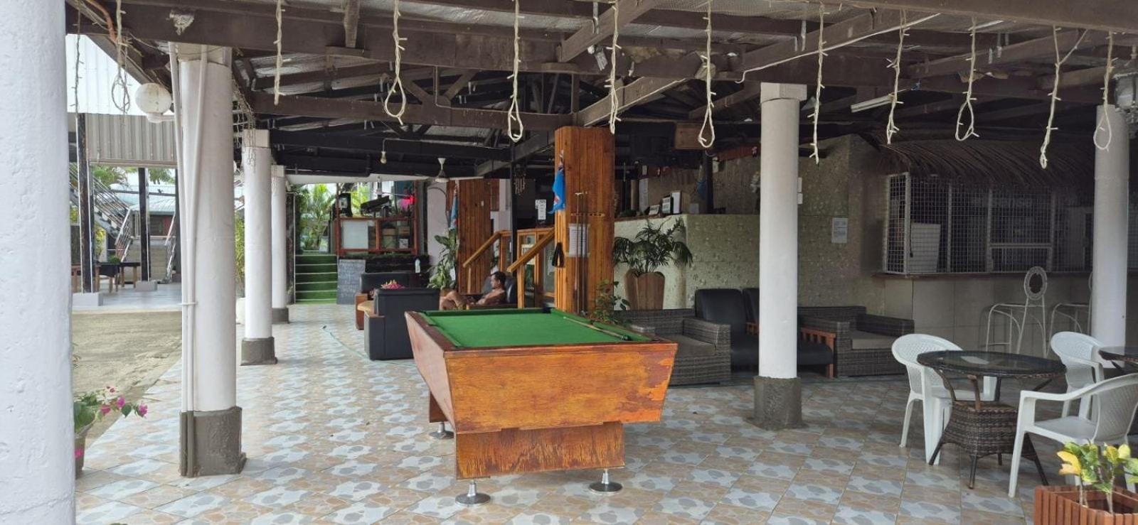 Bluelight Village Hotel Нади Екстериор снимка